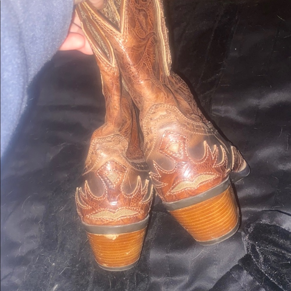 Like New Barely Used - image 5